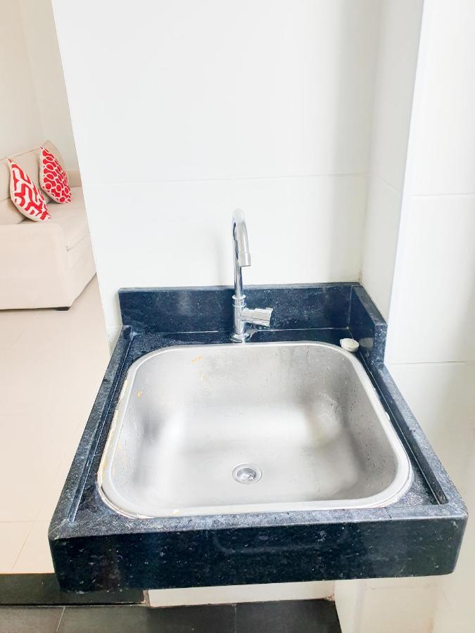 Apartamento Perto Da Praia E Do Aeroporto Lauro de Freitas Exterior foto